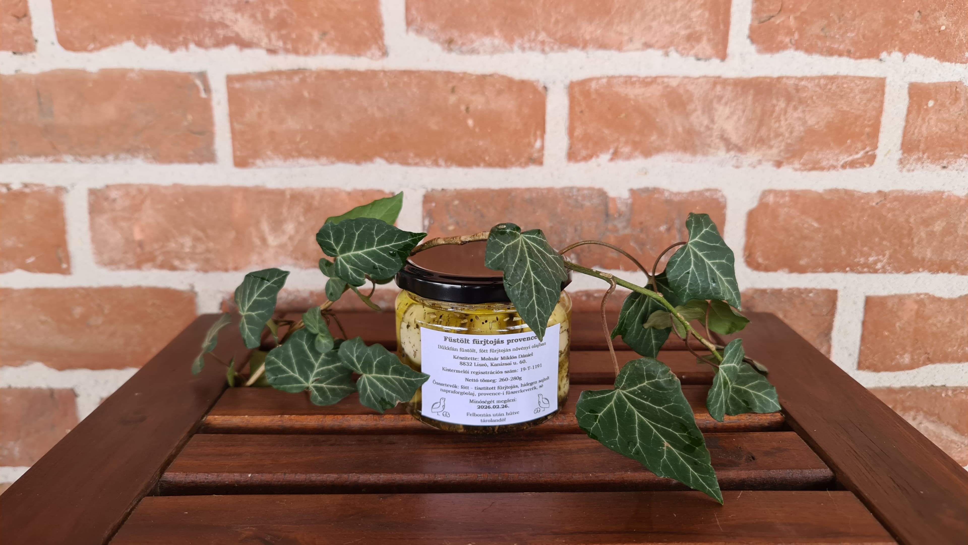 Füstölt Fürjtojás Provence-i